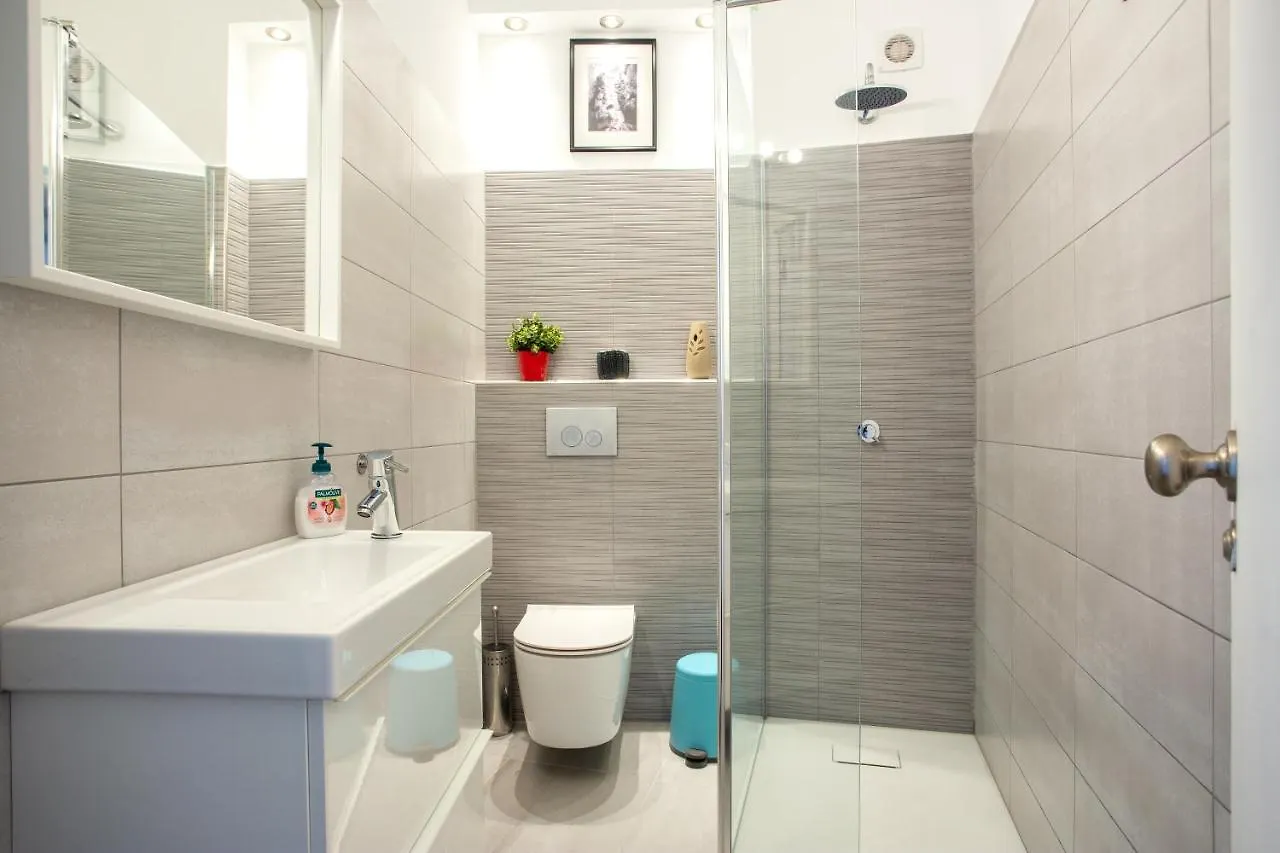 Dreamers Duplex With Seaview Faro