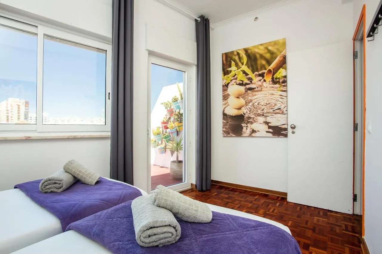 Dreamers Duplex With Seaview Faro Apartment