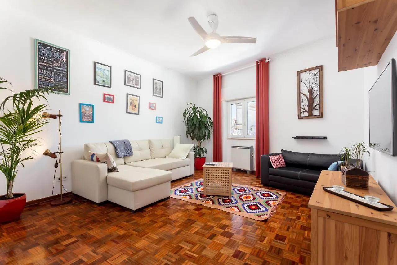 Dreamers Duplex With Seaview Faro 0*,